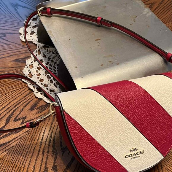 BRAND NEW WITH TAGS COACH CHALK/RED C1429 LEATHER PIECING ELLEN PURSE - Picture 4 of 12